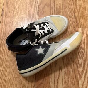 Low top brand new converse basketball shoes size 11.5